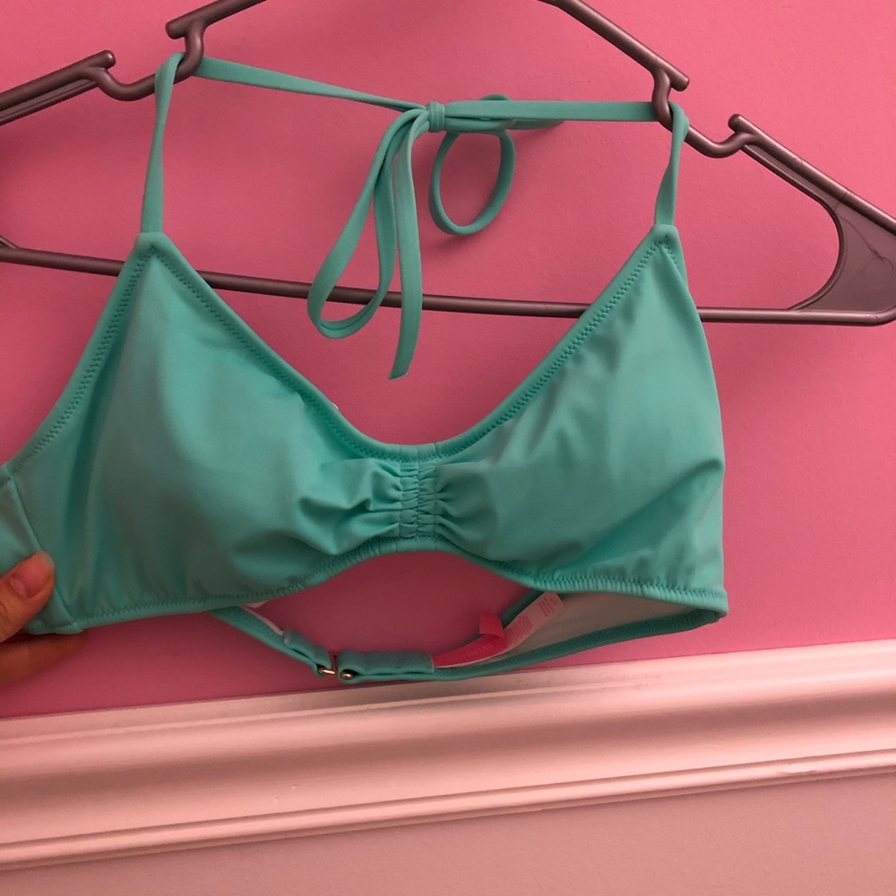 Victoria’s Secret Bikini Top
